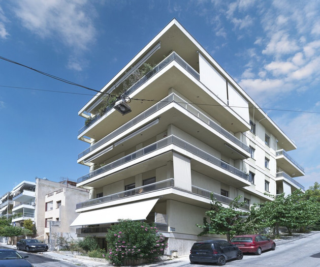Prime Location in Kolonaki: A Luxurious 1br Haven