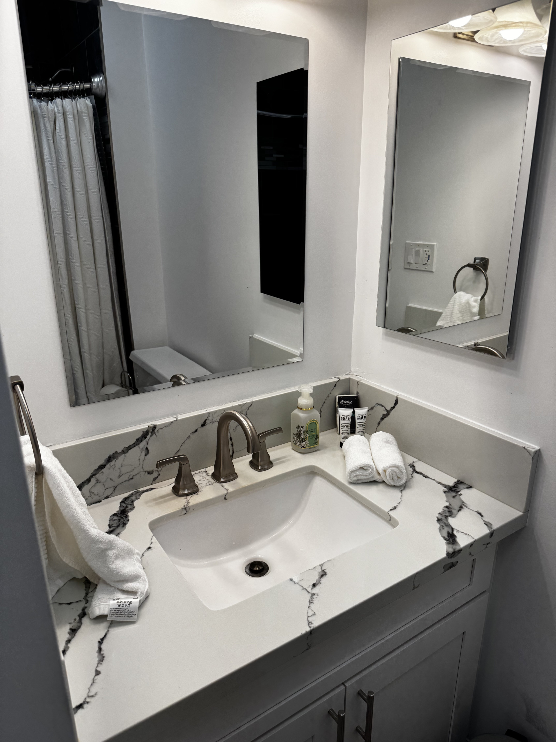 bath vanity