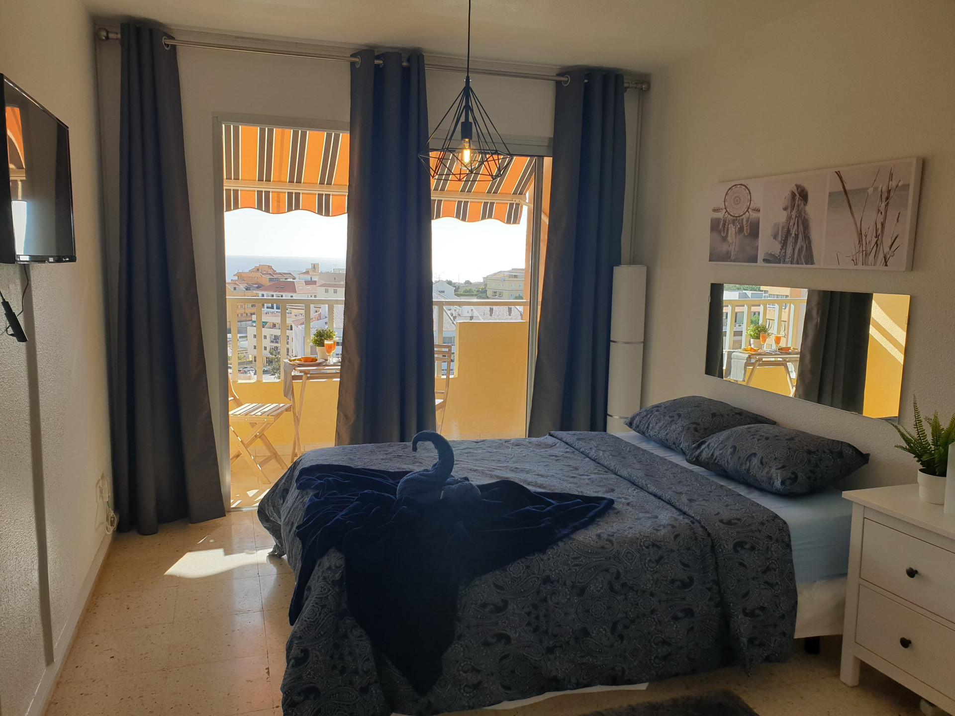HABITACION PRIVADA 