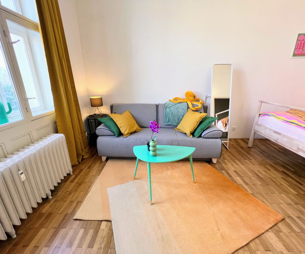 Beautiful & peaceful apartment with cute balcony