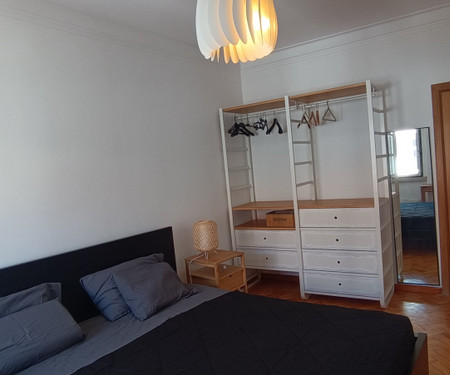 Central Lisbon 3 bedroom Office&Gym