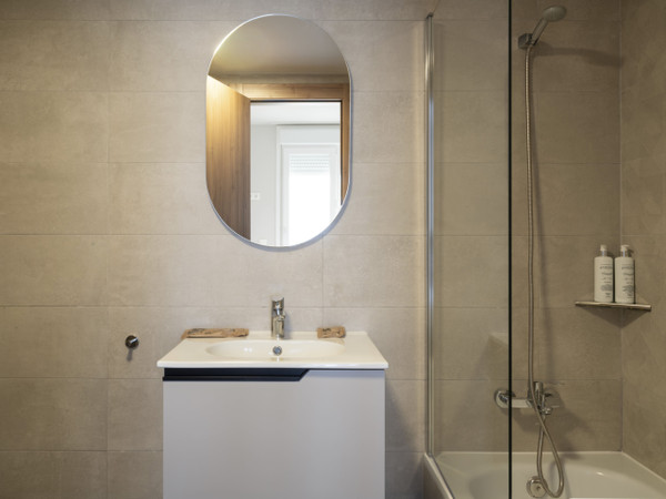 Bathroom 2