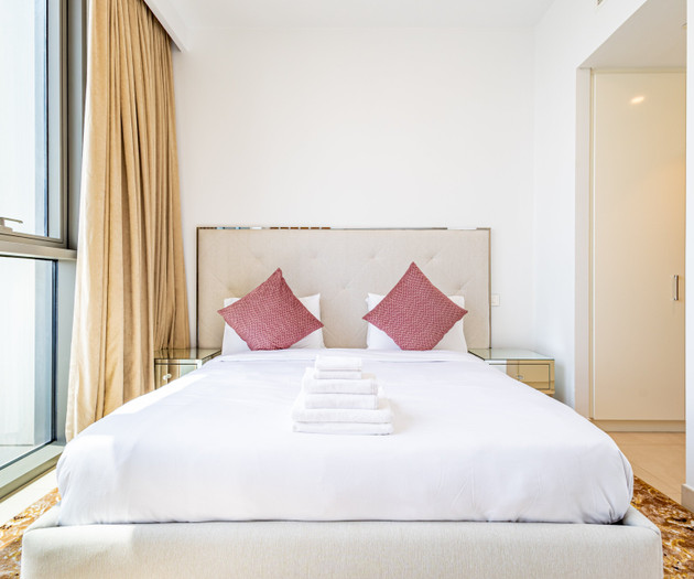 Elegant Downtown 3BR | Burj Khalifa View
