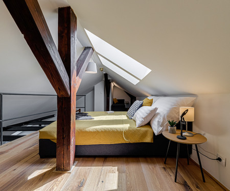 DUPLEX NEST - cozy central rooftop 67sqm apartment