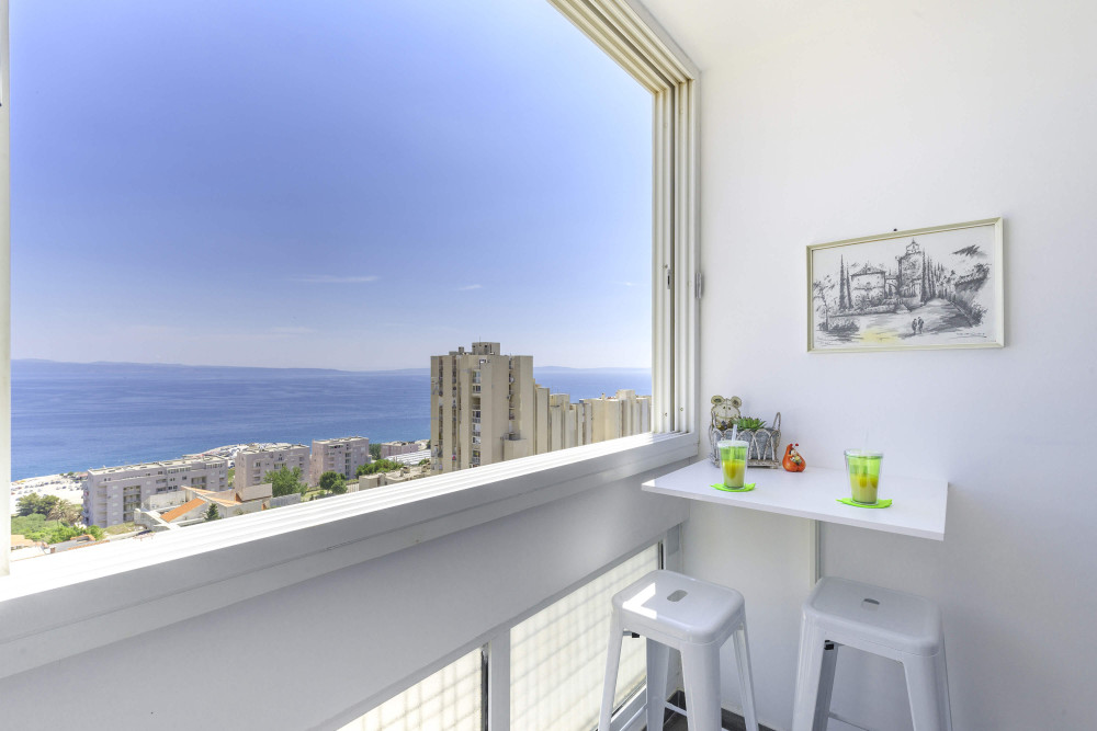 Studio "Frankie" with SEA VIEW preview