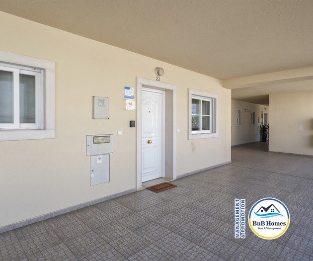 BnB Homes apartment with cozy Terrace & pool