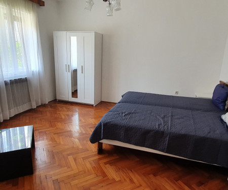 Apartman Ulica Križnog puta