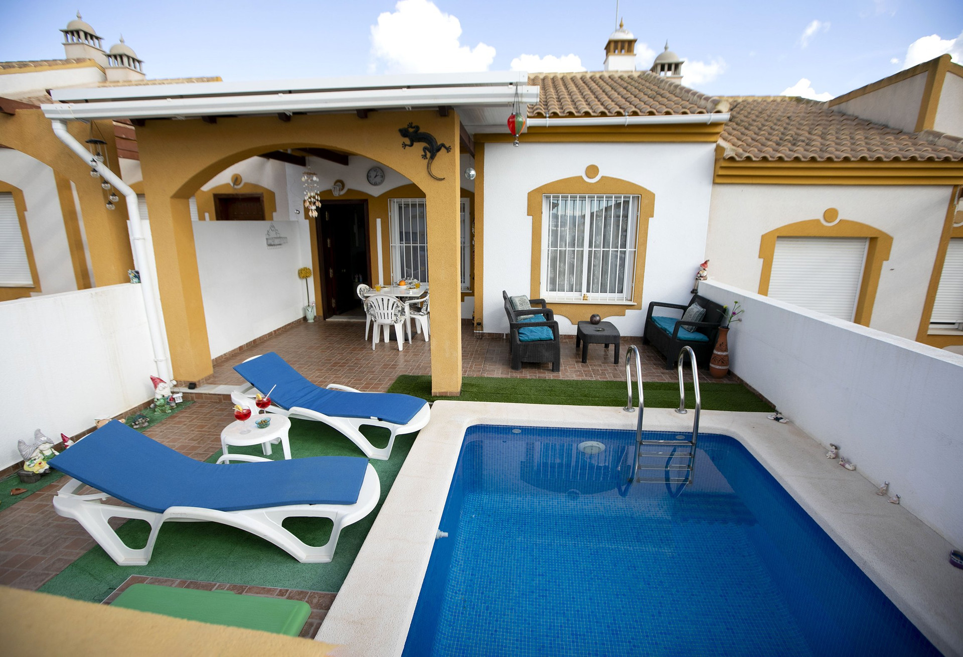 Private pool and sun loungers