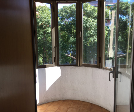 R0053- Room in flat to share Barcelona Montjuic