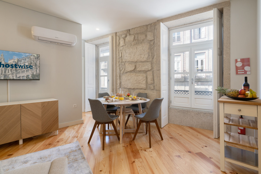 Enchanting Design Flat | Premium Location preview