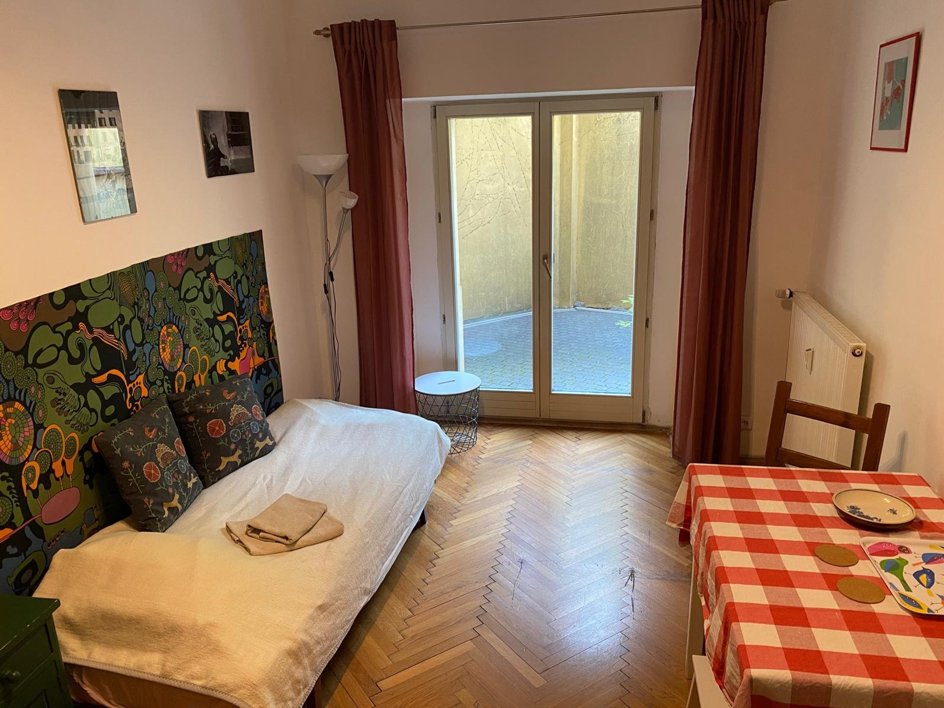 Living area with sofa and table