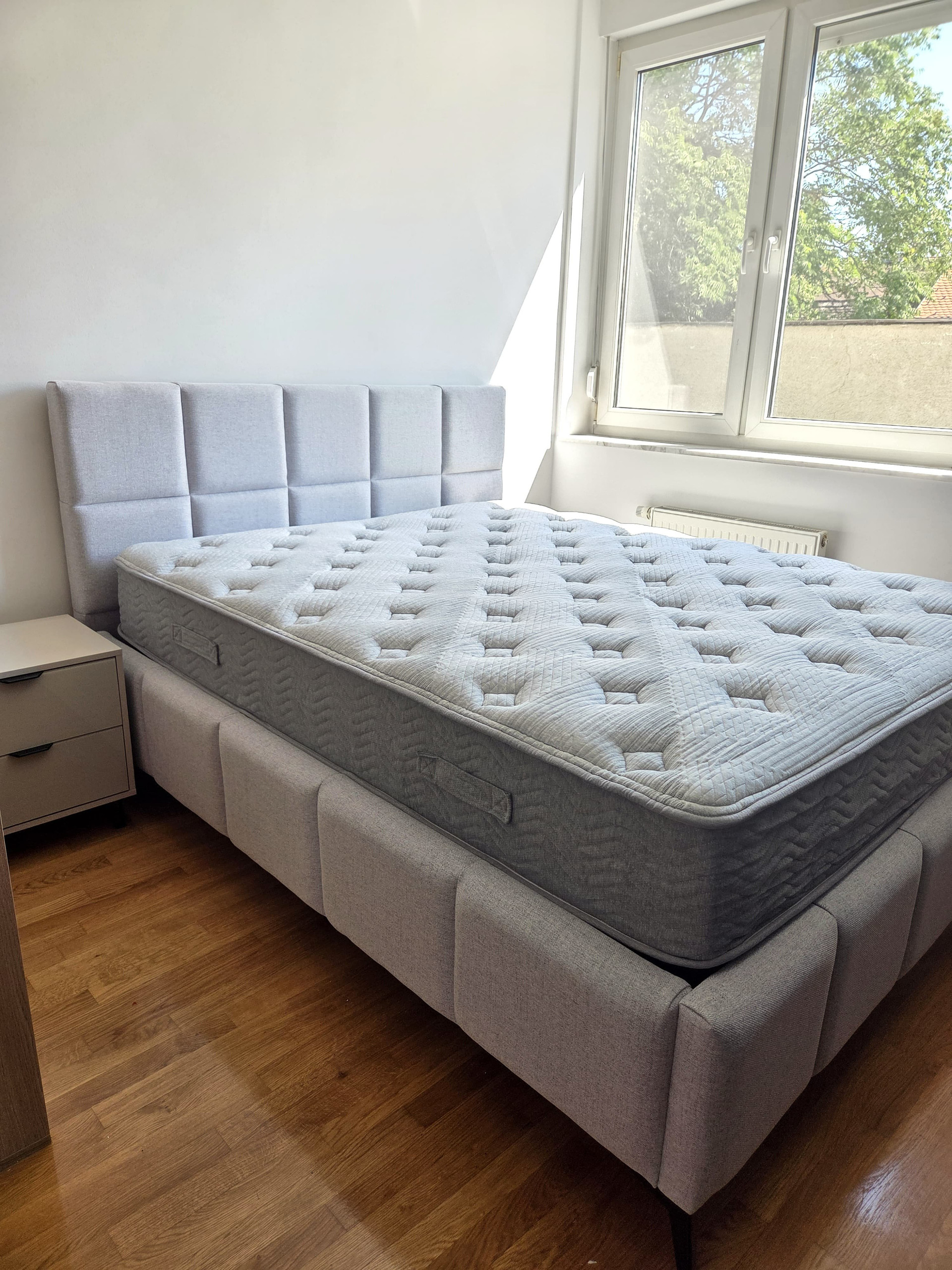 Bedroom double bed bright window
