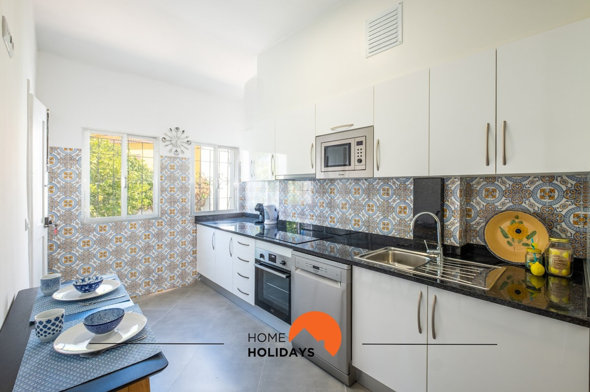 Kitchen Equipped Modern style