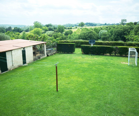 Rural house 2 bedr. with garden, Costa Brava 17km