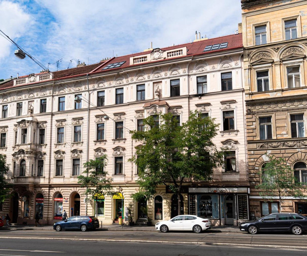 Emperor Marble Suite | Spacious 3BR Prague