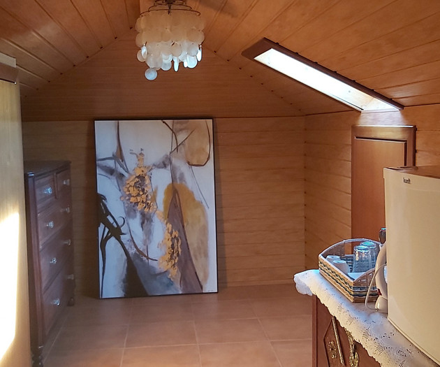 Country Room.