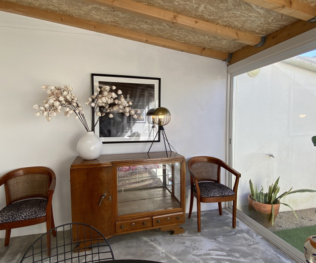 Apartamento com Pateo em Marvila, 2 wc e 2 salas