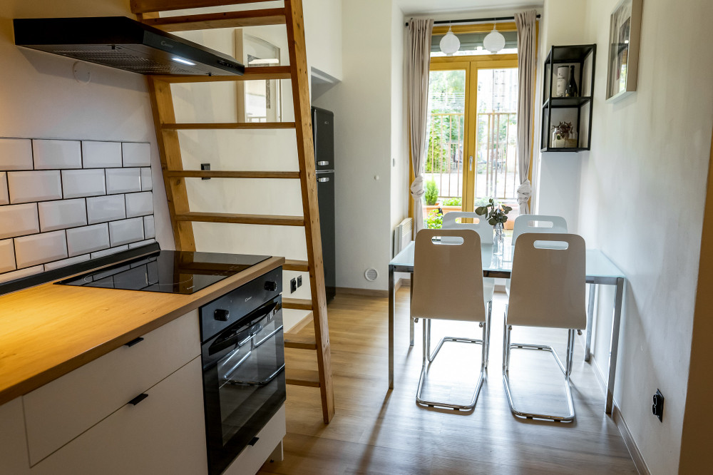 Calm apartment 2+kk Kavalirka 5 minutes from Andel