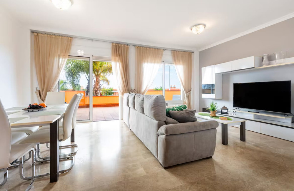 3BDR apartment with BBQ and terrace preview