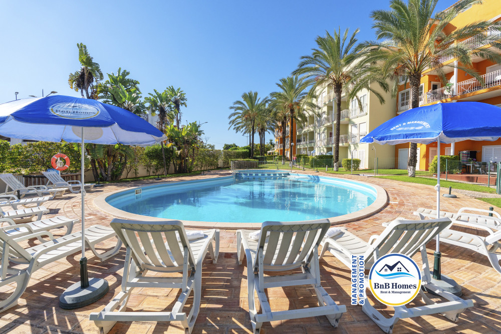 BnB Homes apartment with cozy Terrace & pool preview