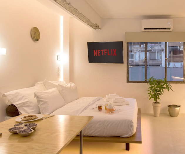 New Luxury Apt, Syntagma Historic Center - DAPHNE