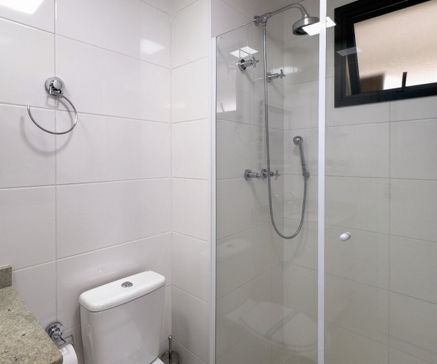 Teljesen felszerelt stúdió 30 méterre a metróállom