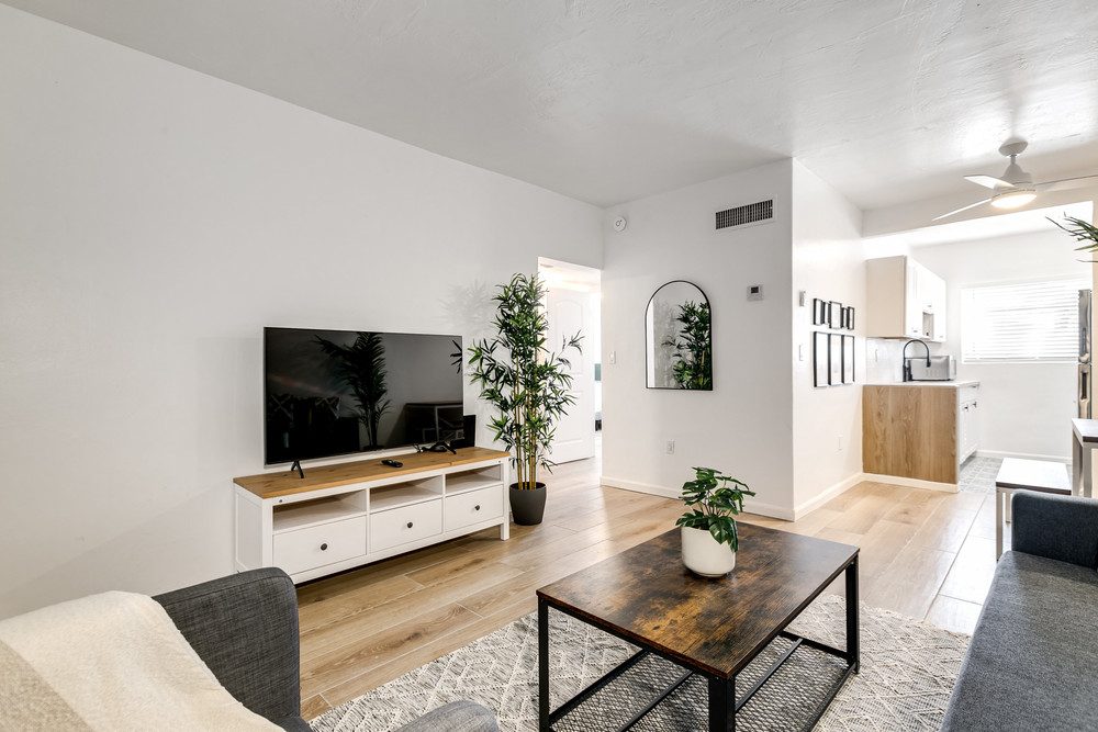 Miami Airport 2-bedroom unit with speedy Wi-Fi preview