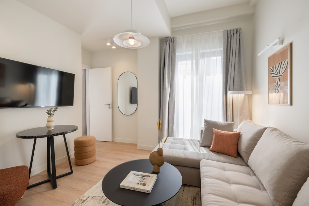 Corner Bay #27 | Leon by ZOIA Living preview