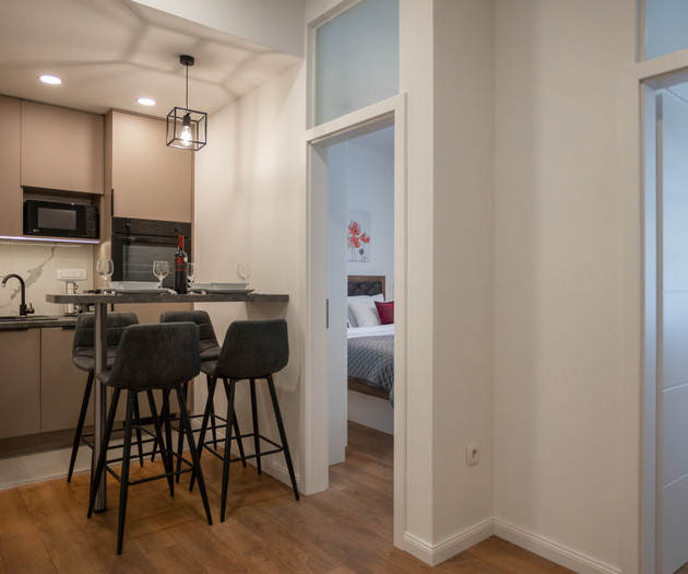 Design Park 2 BDR Apartment - StayFLOK