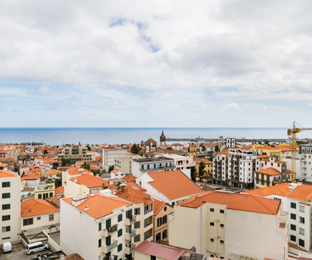 Twin room, shared WC, Funchal center