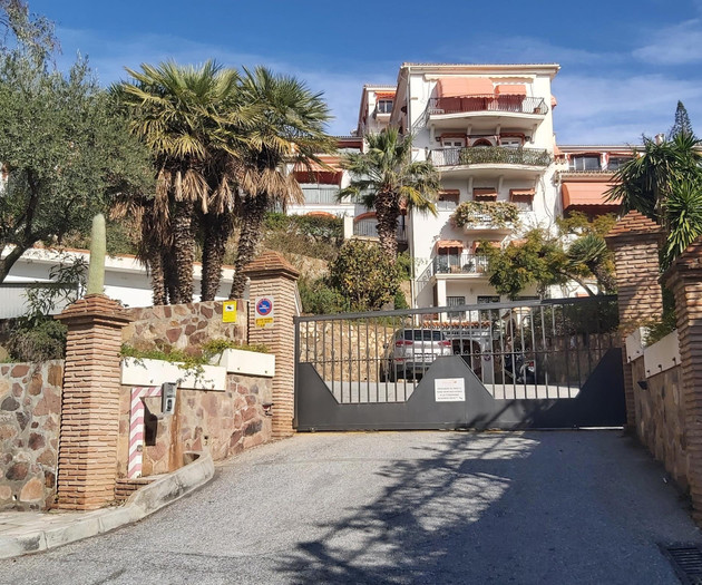 Del Parque Flats Interpares Swimmingpool