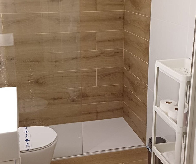 Airport Madrid Plenilunio Suites Green by beBalmy