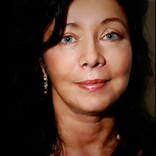 Annamaria T.