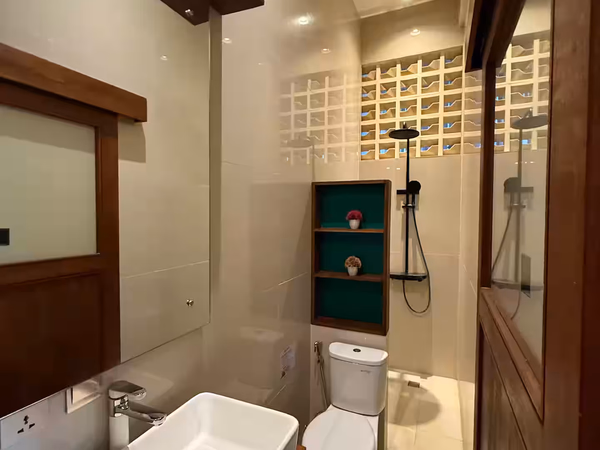 Bathroom 2