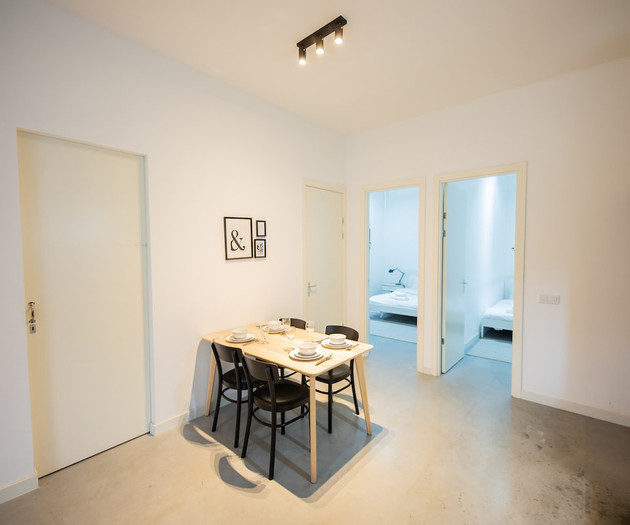 Contemporary Stylish 2BDR Apartment LK