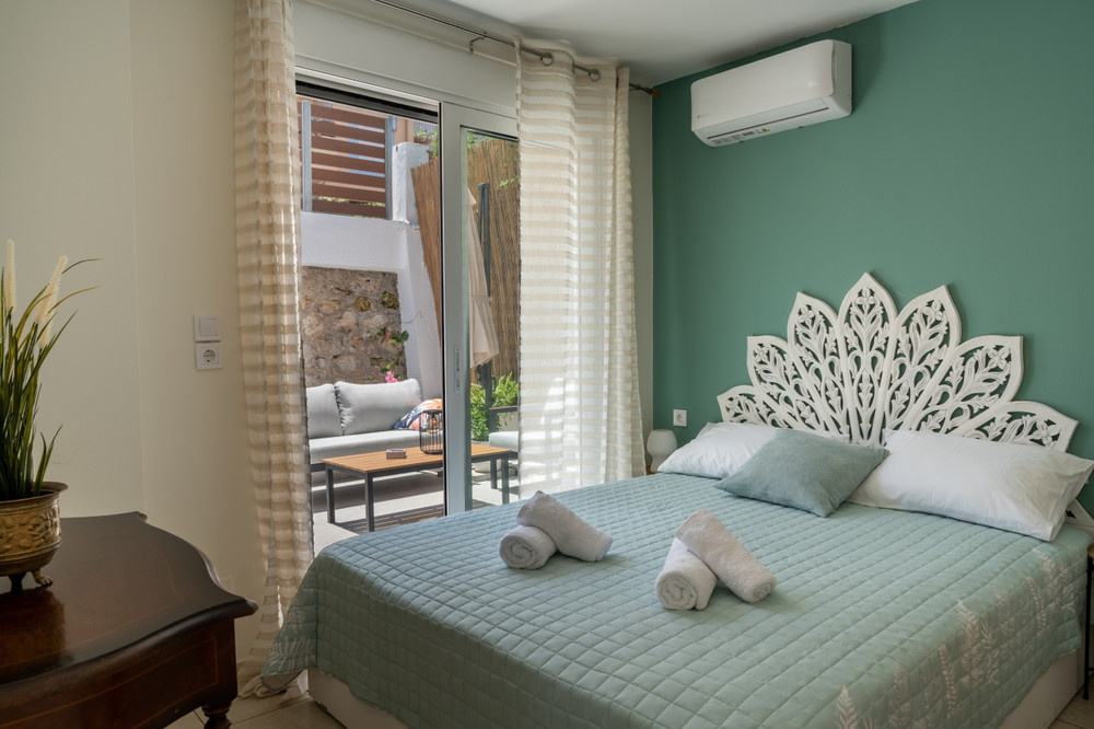 One bedroom - boho style apartment preview