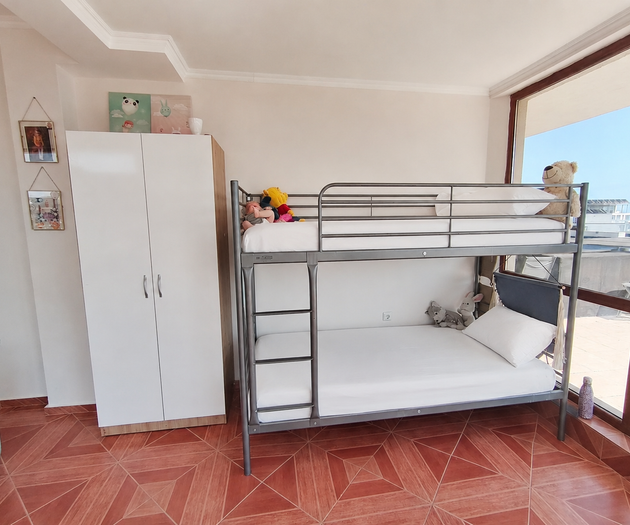Sea View Penthouse • 3BR • 96m² Terrace • Pools