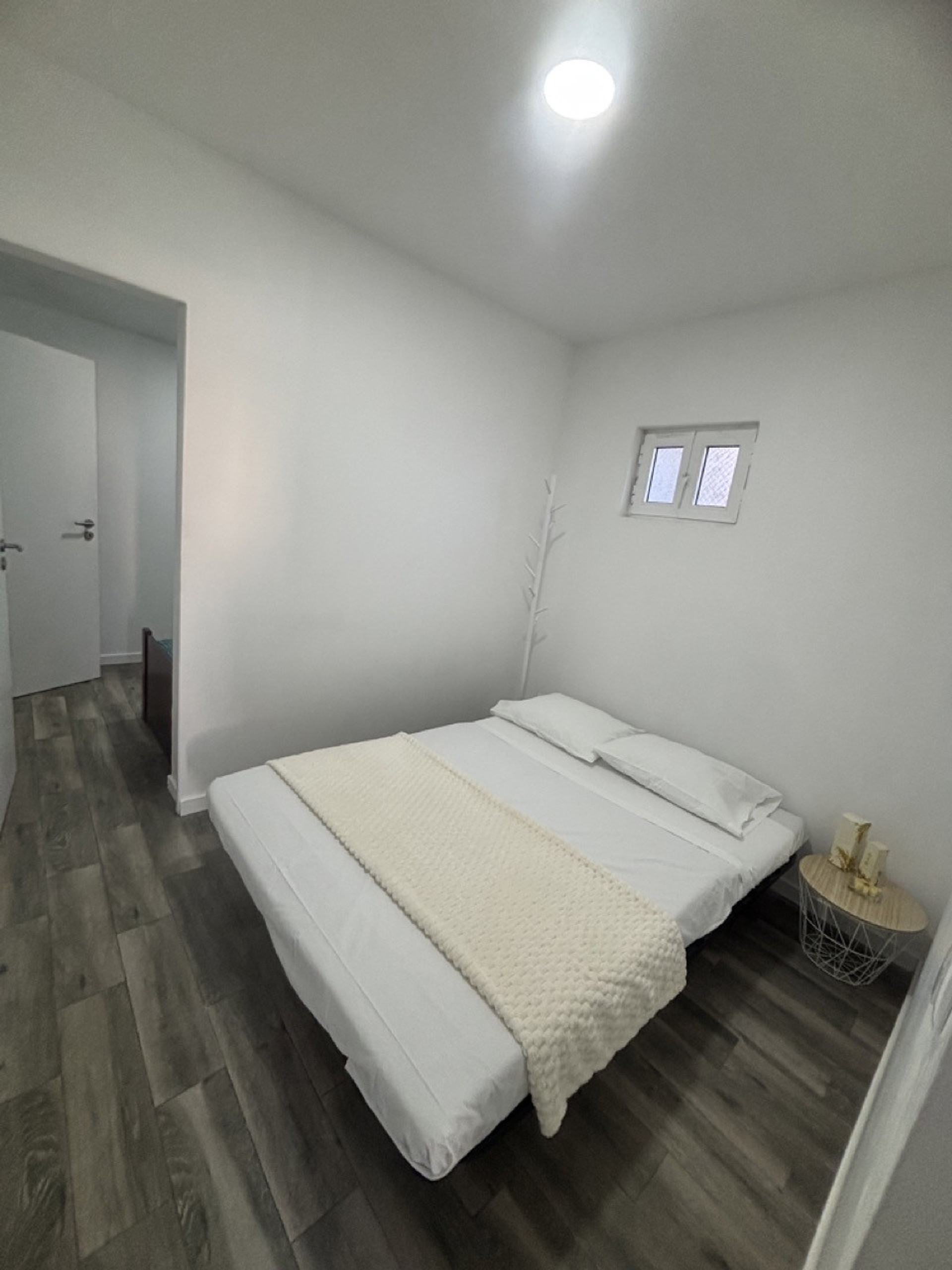 Quarto2/Sala