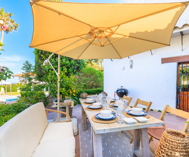 Villa Carmen near Sitges - Pool, A/C,EV&Sea Views