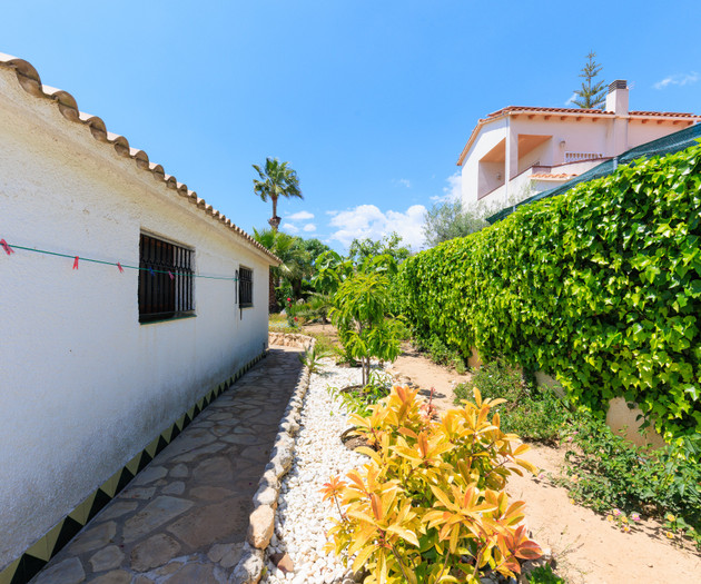 Villa Carmen near Sitges - Pool, A/C,EV&Sea Views