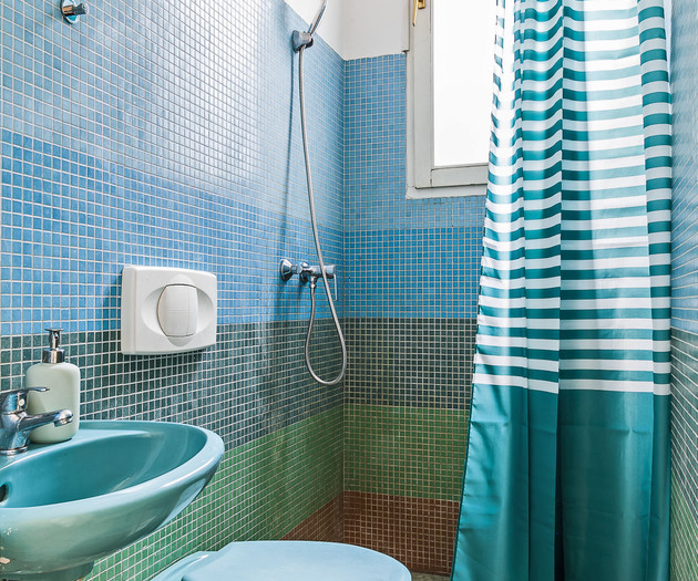 Room with private bathroom - Akácfa u. 43.