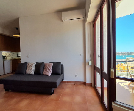 Fortaleza 1BDR Apartment W/Balcony by LovelyStay