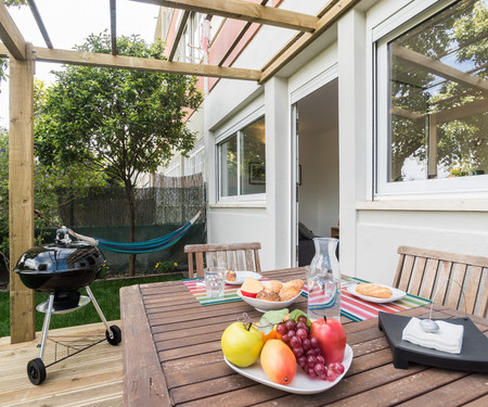 Adorable Beach House. Amazing courtyard Clean&Safe