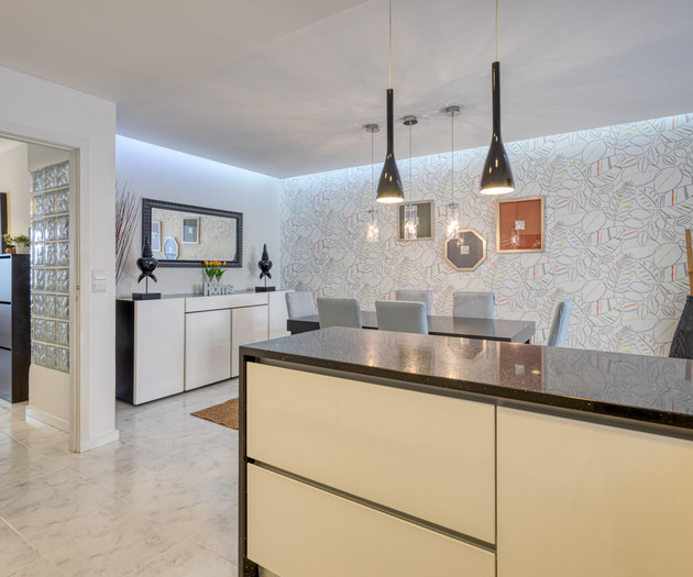 Quarto em Moradia T3