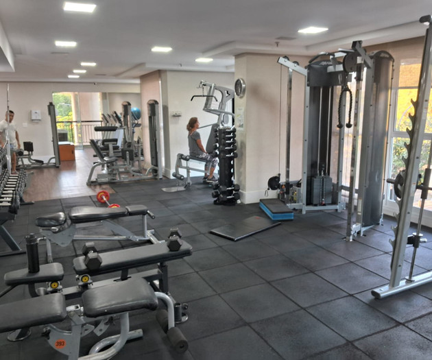 Premium 2BR Apartment in Peninsula Barra