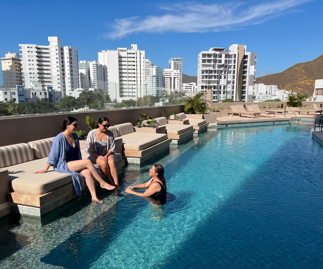 Piscinas Infinity · Resort Premium · Rooftop