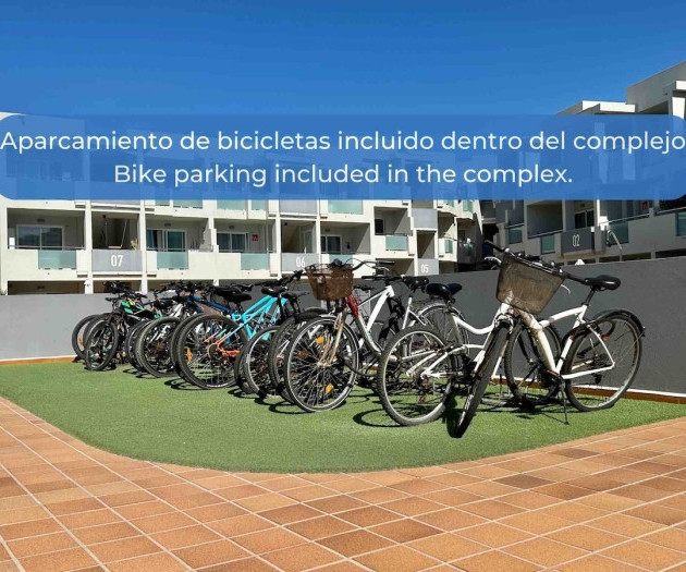 Edamame: piscina, terraza, internet, parking