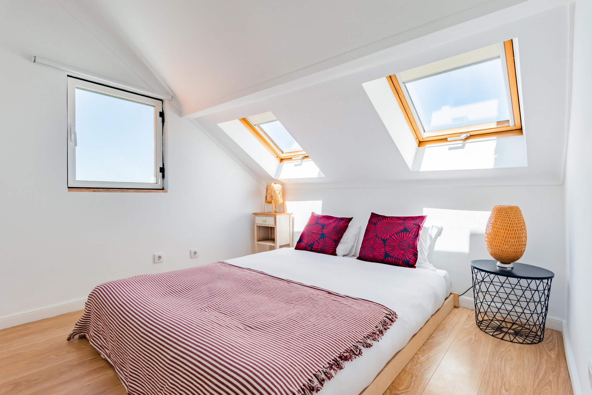 Bedroom 01 with Double Bed