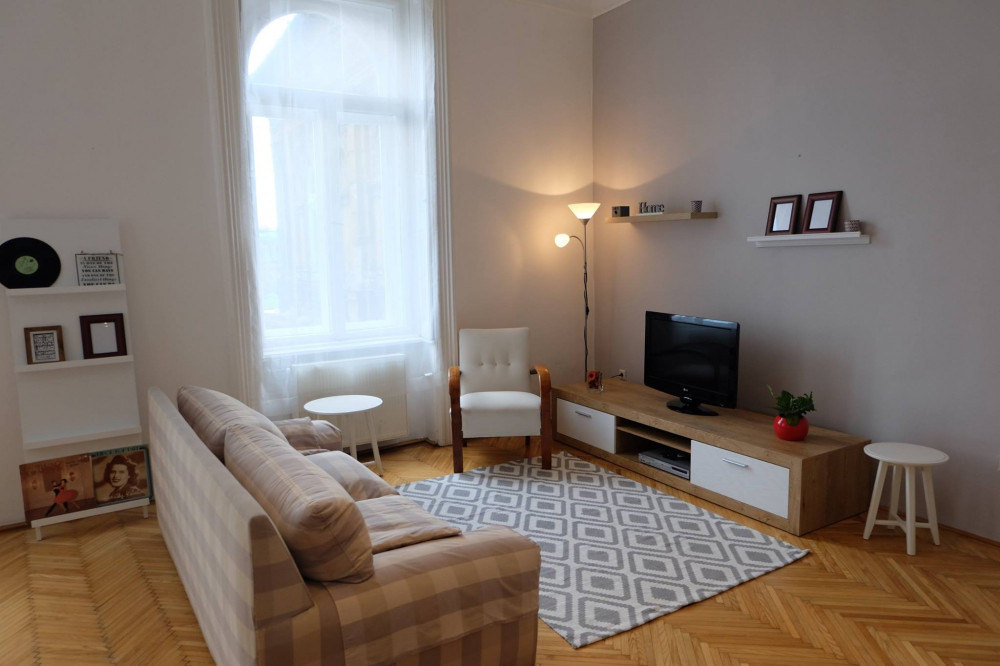 Kodály körönd- Andrássy, 2 bedroom flat preview