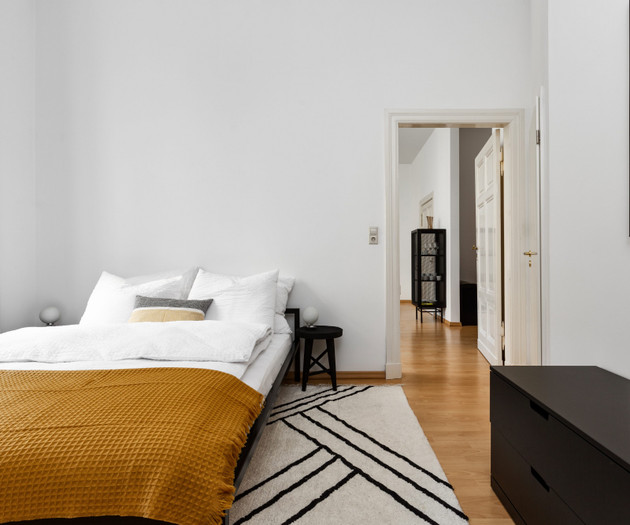 [NEW] A Minimalist Monochrome Apartment in Berlin